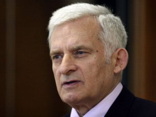 Президент Европейского парламента Ежи Бузек возмущен фактом избиения кандидата в президенты Владимира Некляева