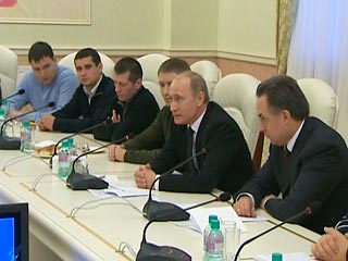 СМИ: Встреча Путина с фанатами - удачный предвыборный ход