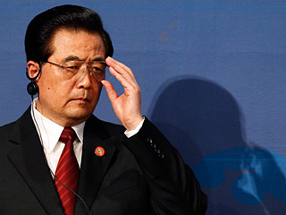 Председатель КНР Ху Цзиньтао официально пригласил ЮАР подключиться к деятельности объединения ведущих стран с развивающимися рынками - БРИК (Бразилия, Россия, Индия, Китай) в 2011 году