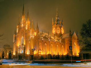 Центром торжеств в Москве стал кафедральный собор Непорочного зачатия Девы Марии на Малой Грузинской улице