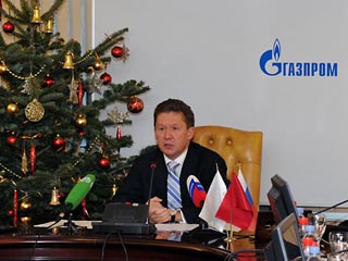 Председатель правления "Газпрома" Алексей Миллер утвердил "программу газификации регионов Российской Федерации на 2011 год"