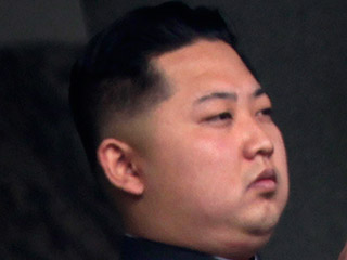 В Северной Корее противники действующего режима устроили крушение поезда с подарками для Ким Чен Уна - наследника и младшего сына лидера КНДР Ким Чен Ира