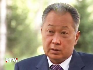 Интерпол отказался ловить беглого киргизского президента Бакиева - это против правил