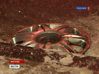 Один человек погиб, еще двое пострадали в результате ДТП на севере Москвы