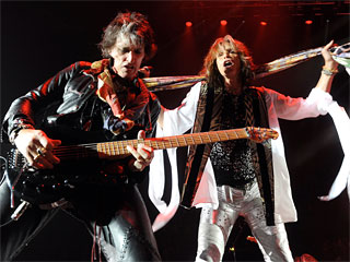 Участники легендарной рок-группы Aerosmith начнут работу над новым альбомом в конце января 2011 года