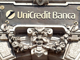 Среди покупателей Банка Москвы появилась итальянская группа Unicredit