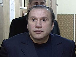 Одинцовский городской суд Московской области взыскал с бизнесмена Виктора Батурина почти 100 миллионов рублей,