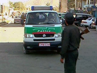 Подрыв автомобиля-фургона на придорожной мине на севере Афганистана стал причиной гибели девяти человек
