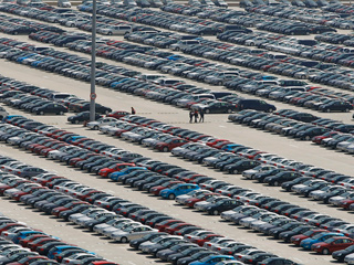 Европейские автопроизводители не справляются с взрывообразным ростом спроса на машины в Китае