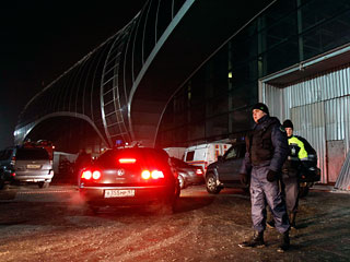 На месте взрыва в аэропорту "Домодедово" обнаружены фрагменты тела предполагаемого террориста