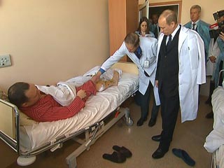 Путин посетил раненых при теракте и заявил, что возмездие террористам &#8211; неизбежно