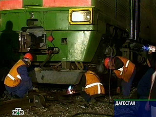 Взрывное устройство сработало во время прохождения железнодорожного грузового состава на перегоне Тимерго-Шамхал - 2256 км в Дагестане