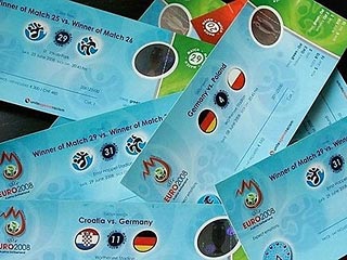 Билеты на матчи ЕВРО-2012 будут стоить от 30 до 600 евро 