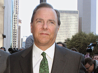 Младший сын бывшего главы американской энергетической корпорации Enron Джеффри Скиллинга найден мертвым в своей квартире на юге Калифорнии