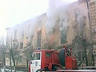 В Ворошиловском районе Волгограда сгорело здание суда, в котором также размещалась прокуратура