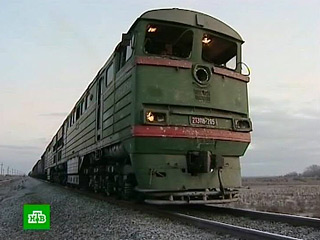 Задержка движения поездов из-за подрыва железнодорожного пути в Дагестане составила уже более восьми часов