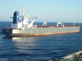 Сомалийские пираты захватили в среду у берегов Омана греческий танкер Irene SL