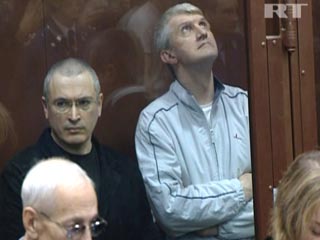 Российские правозащитники спорят по поводу помилования Ходорковского