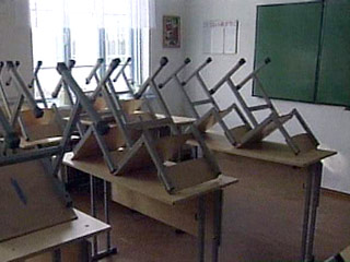 В школах Петропавловска-Камчатского продлен карантин из-за увеличения числа учеников, заболевших ОРВИ и гриппом