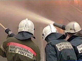 Из девятиэтажного панельного жилого дома по улице Вяземской, где в воскресенье утром случился пожар, спасатели эвакуировали 20 человек