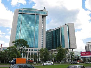 Топ-менеджеры "Сбербанка" получили в 2010 году рекордные в истории 816 млн рублей бонусов