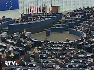 Европарламент на заседании в Страсбурге в четверг проголосовал за принятие жесткой резолюции "О верховенстве закона в России", которая на этапе обсуждения вызвала недоумение в Госдуме РФ