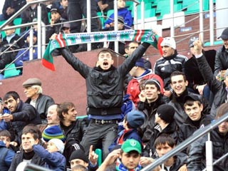 Названы имена звезд футбола, получивших приглашения от Кадырова
