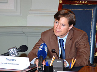 СМИ: Андрей Бородин согласился продать ВТБ свою в Банке Москвы 