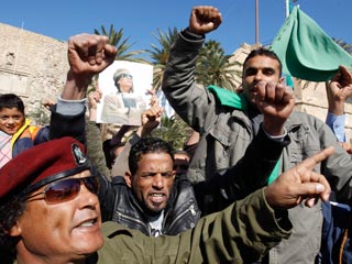 Сторонники Муаммара Каддафи, Триполи, 26 февраля 2011 года