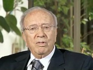 Временно исполняющий обязанности президента Туниса назначил на пост премьер-министра бывшего председателя коллегии адвокатов Бейи Саида Эссебси