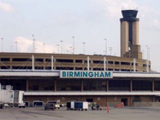 Власти штата Алабама закрыли аэропорт Бирмингем-Шаттлсворс из-за угрозы террористического акта