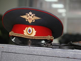 Московские милиционеры задержали своего высокопоставленного коллегу в звании подполковника, которого подозревают в вымогательстве крупной денежной суммы у бизнесмена