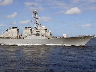 Сразу 10 членов экипажа ракетного эсминца Stout ВМС США, включая капитана, отстранены от службы за различные дисциплинарные проступки