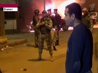 Сторонники оппозиции в египетском городе Александрия атаковали главное здание городского управления службы госбезопасности Египта