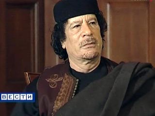 Интерпол выпустил так называемое "оранжевое предупреждение" о полковнике Муаммаре Каддафи, а также 15 членах его семьи и людях из ближайшего окружения