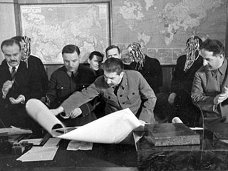 На прошлой неделе Федеральная служба охраны России рассекретила архив генерала Николая Власика, который занимал пост начальника охраны Иосифы Сталина с 1931 по 1952 год