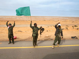 Правительственные войска Ливии, верные Муаммару Каддафи, захватили город Марса-эль-Брега