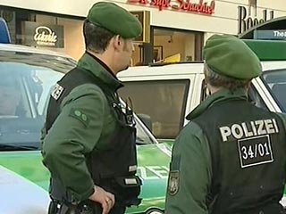 Немецкая полиция вынуждена была отпустить сотрудника посольства Казахстана, который был задержан за избиение водителя такси