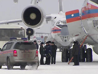Спасатели МЧС России, работавшие в зоне землетрясения в Японии, сегодня возвращаются в Москву