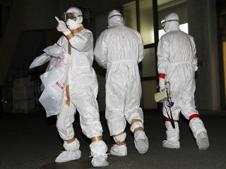 Ремонтные работы по восстановлению работы системы охлаждения на 3-м реакторе аварийной АЭС "Фукусима-1" возобновлены