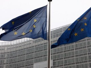 Еврокомиссия подверглась "серьезному кибернетическому нападению" накануне саммита ЕС