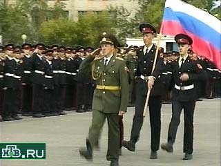 Первый день нового учебного года в Омском кадетском корпусе отличается от традиционной церемонии, которая обычно проводится 1 сентября