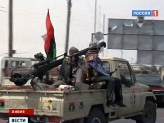 Ливийские мятежники поспешили объявить о захвате "малой родины" Каддафи - их отбили еще на подступах