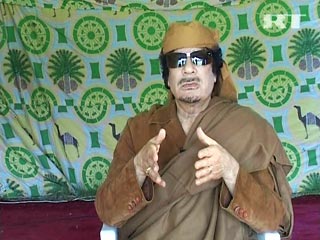 Западные страны готовят Каддафи побег из Ливии, но замену ему пока не нашли