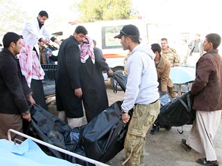 Крупный террористический акт произошел во вторник в иракском городе Тикрит. Количество жертв исчисляется десятками и продолжает расти. По последним данным, погибло 53 человека, еще 98 получили ранения