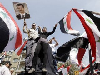 Госдепартамент США подтвердил арест троих американских граждан в Сирии и требует от властей в Дамаске обеспечить к ним консульский доступ
