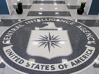Сотрудники ЦРУ тайно проникли на территорию Ливии и занимались там сбором информации еще до того, как президент Барак Обама подписал соответствующее распоряжение. Об этом сообщили представители администрации США