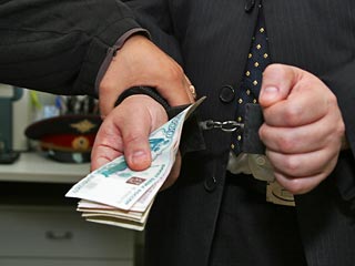 Глава ОВД "Орехово-Борисово Южное" и его зам задержаны за взятку в сорок тысяч рублей