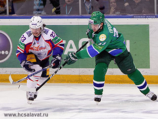 Уфимский "Салават Юлаев" вышел в финал плей-офф Континентальной хоккейной лиги, одержав победу с минимальным счетом в седьмом решающем матче полуфинальной серии против магнитогорского "Металлурга"