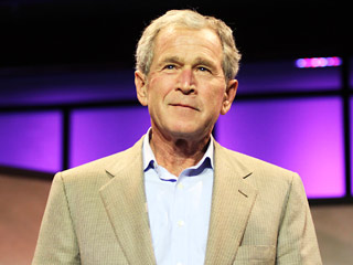 Сын Усамы бен Ладена утверждает, что был приглашен в Белый дом в последние дни президентства Джорджа Буша